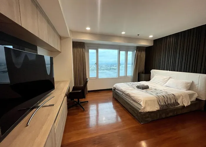Ultra Luxury 5br Penthouse In Bay Rizal Park Appartement