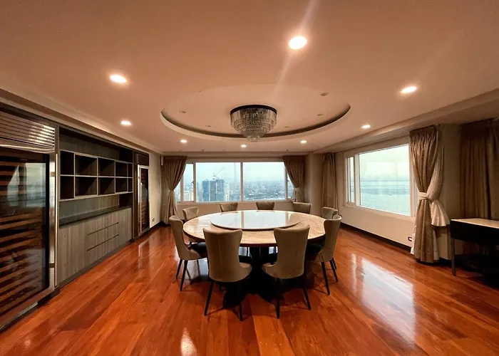 Appartement Ultra Luxury 5br Penthouse In Bay Rizal Park