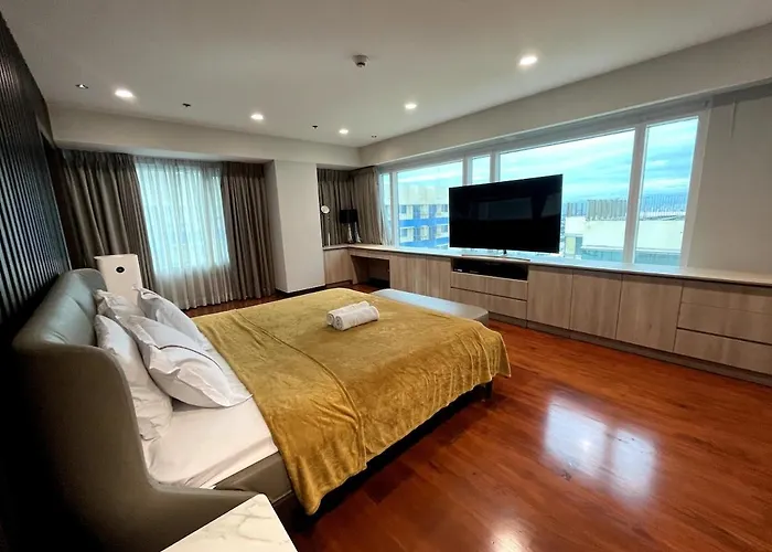 Appartement Ultra Luxury 5br Penthouse In Bay Rizal Park